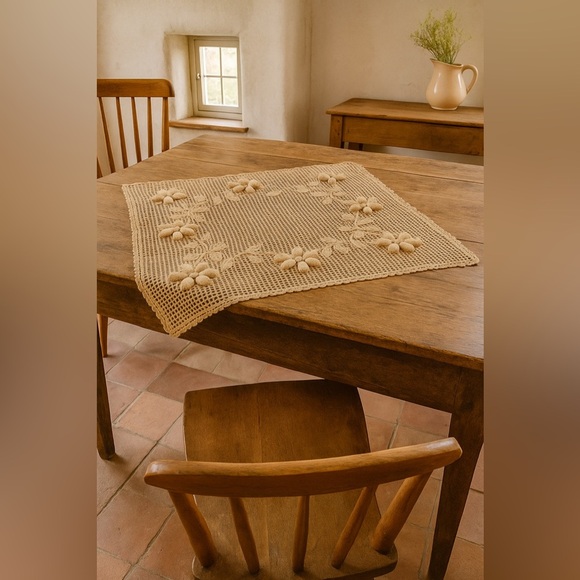 French Vintage 3D Handmade Crochet Floral Beige Tablecloth Cottagecore Decor - Picture 5 of 5